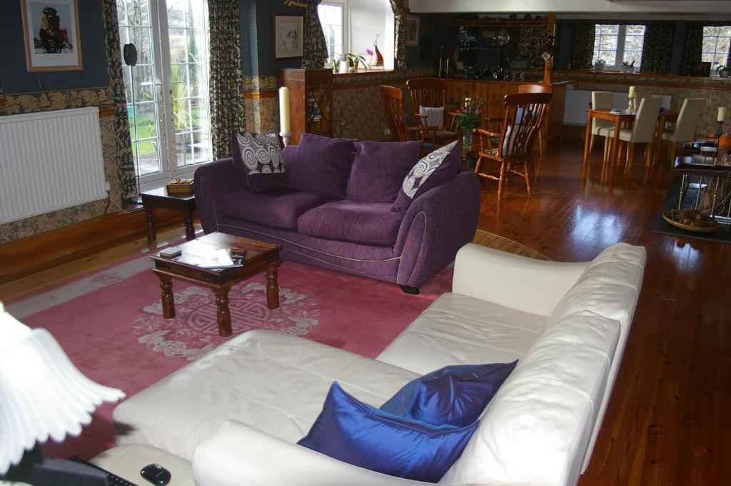The Old School House Hotel เยลเวอร์ตัน ภายนอก รูปภาพ